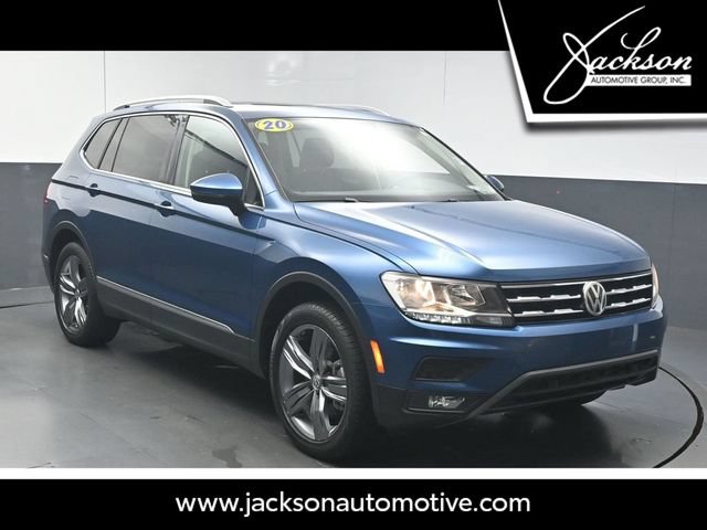Used 2020 Volkswagen Tiguan SEL FWD image 1
