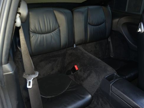 Used 2005 Porsche 911 Carrera image 18
