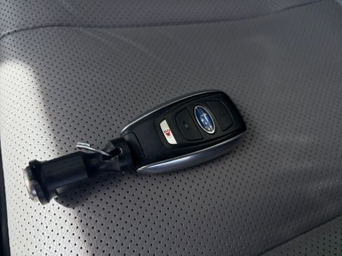 Used 2024 Subaru Outback Limited AWD/4WD image 33