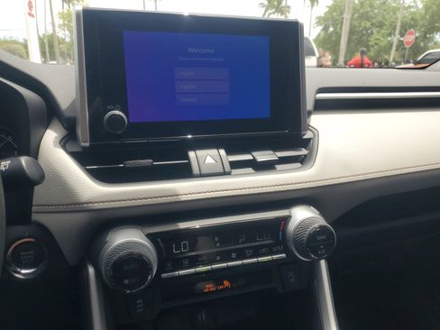 Certified 2024 Toyota RAV4 XLE w/ Convenience Package FWD image 27