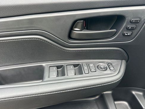 New 2026 Honda Odyssey Sport-L image 8
