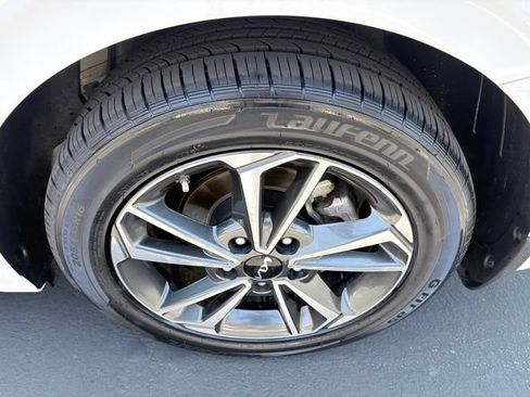 Used 2023 Kia Forte LXS w/ LXS Technology Package FWD image 22