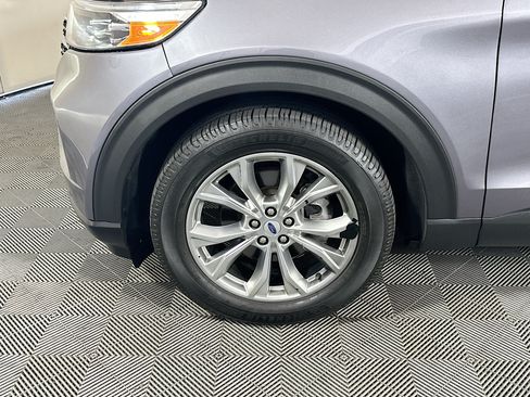 Used 2022 Ford Explorer Limited RWD image 11