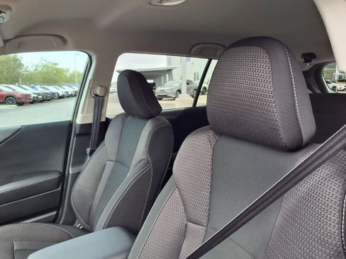 Used 2025 Subaru Outback Premium w/ Popular Package #1A image 25