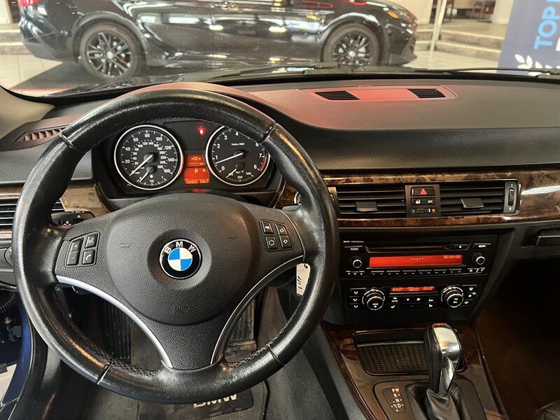 Used 2011 BMW 328i Coupe RWD image 12