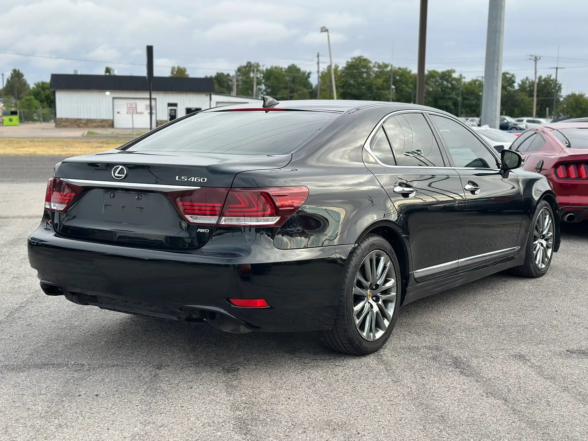 Used 2014 Lexus LS 460 AWD w/ Comfort Package image 6