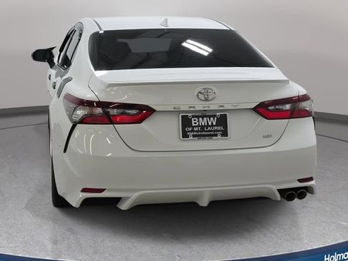 Used 2021 Toyota Camry SE FWD image 7