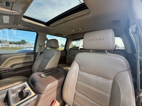 Used 2016 GMC Sierra 1500 Denali w/ Enhanced Driver Alert Package AWD/4WD image 13