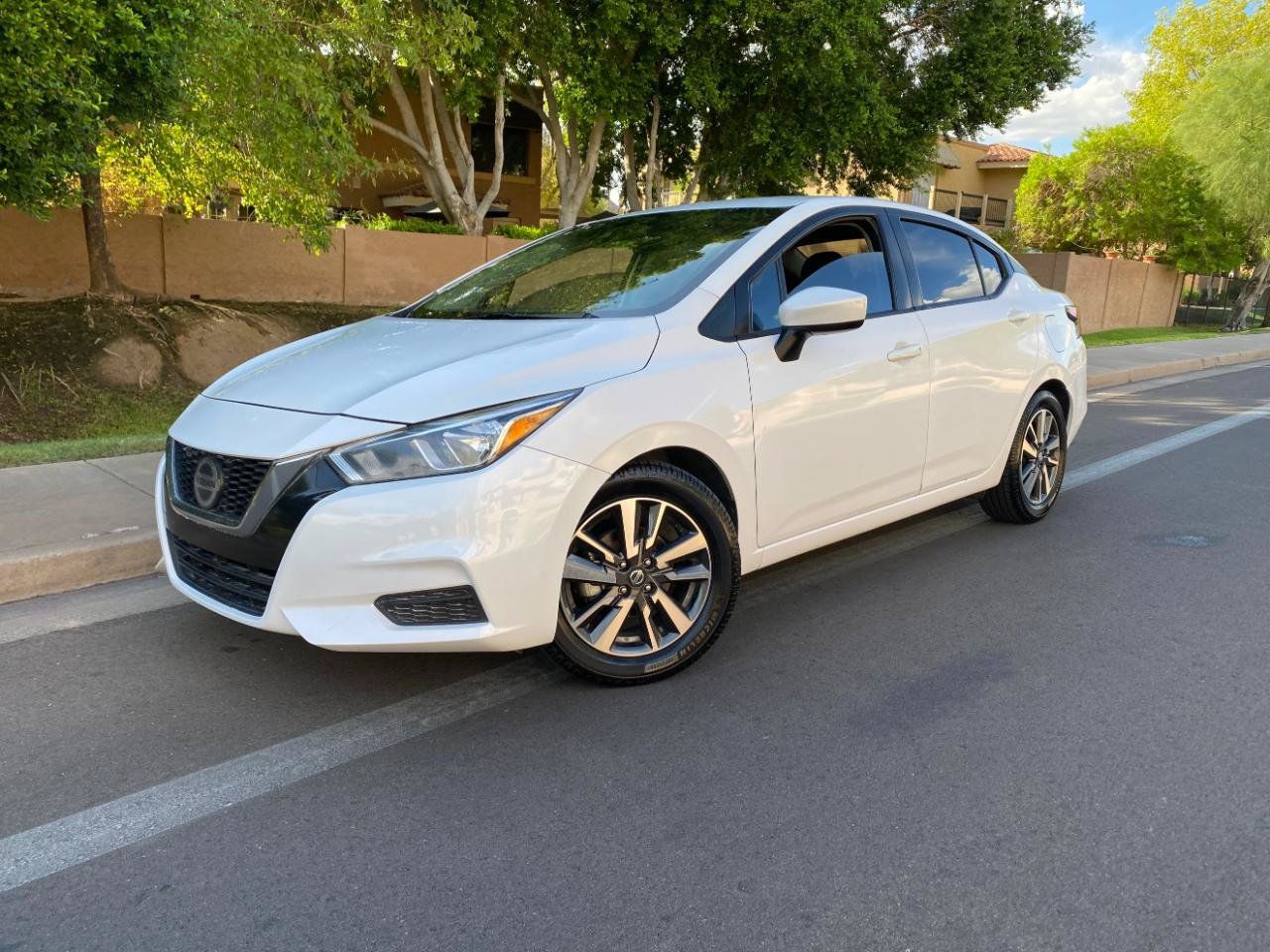 Used 2022 Nissan Versa SV FWD image 61