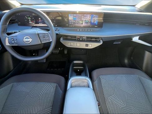 New 2026 Nissan Leaf w/ Floor Mat Package (S+) FWD image 5