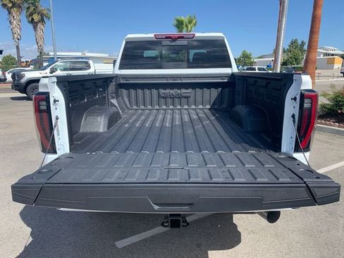 New 2026 GMC Sierra 2500 AT4 w/ Technology Package AWD/4WD image 7