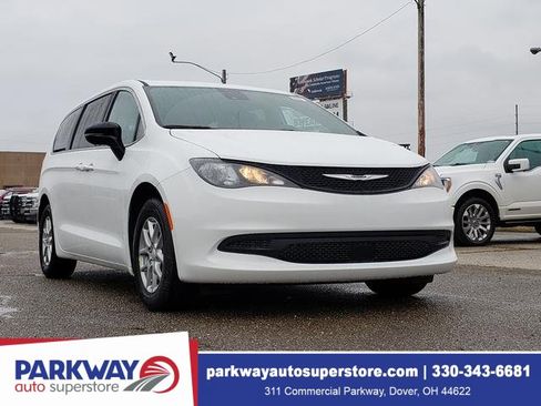 New 2026 Chrysler Voyager LX image 1