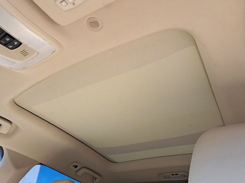 Used 2016 Volvo XC60 T6 Platinum w/ Climate Package image 17