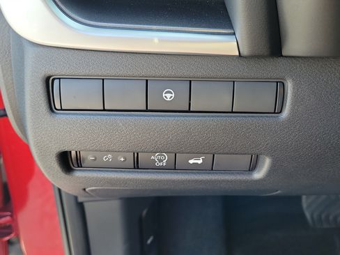 Certified 2024 Nissan Rogue SV AWD/4WD image 24