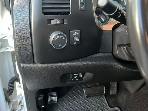 Used 2014 GMC Sierra 2500 SLE w/ SLE Preferred Package image 23