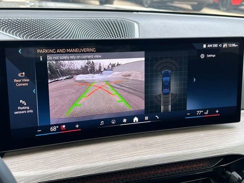 Used 2025 BMW 330i xDrive Sedan image 21