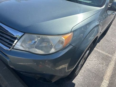 Used 2010 Subaru Forester 2.5X Premium w/ Popular Equipment Group 1A image 2