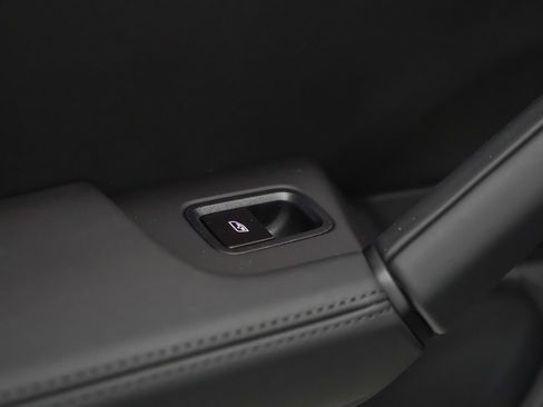 New 2026 Porsche Cayenne GTS image 16