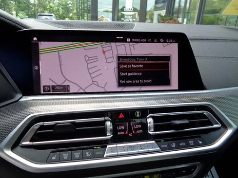 Used 2023 BMW X6 xDrive40i image 13