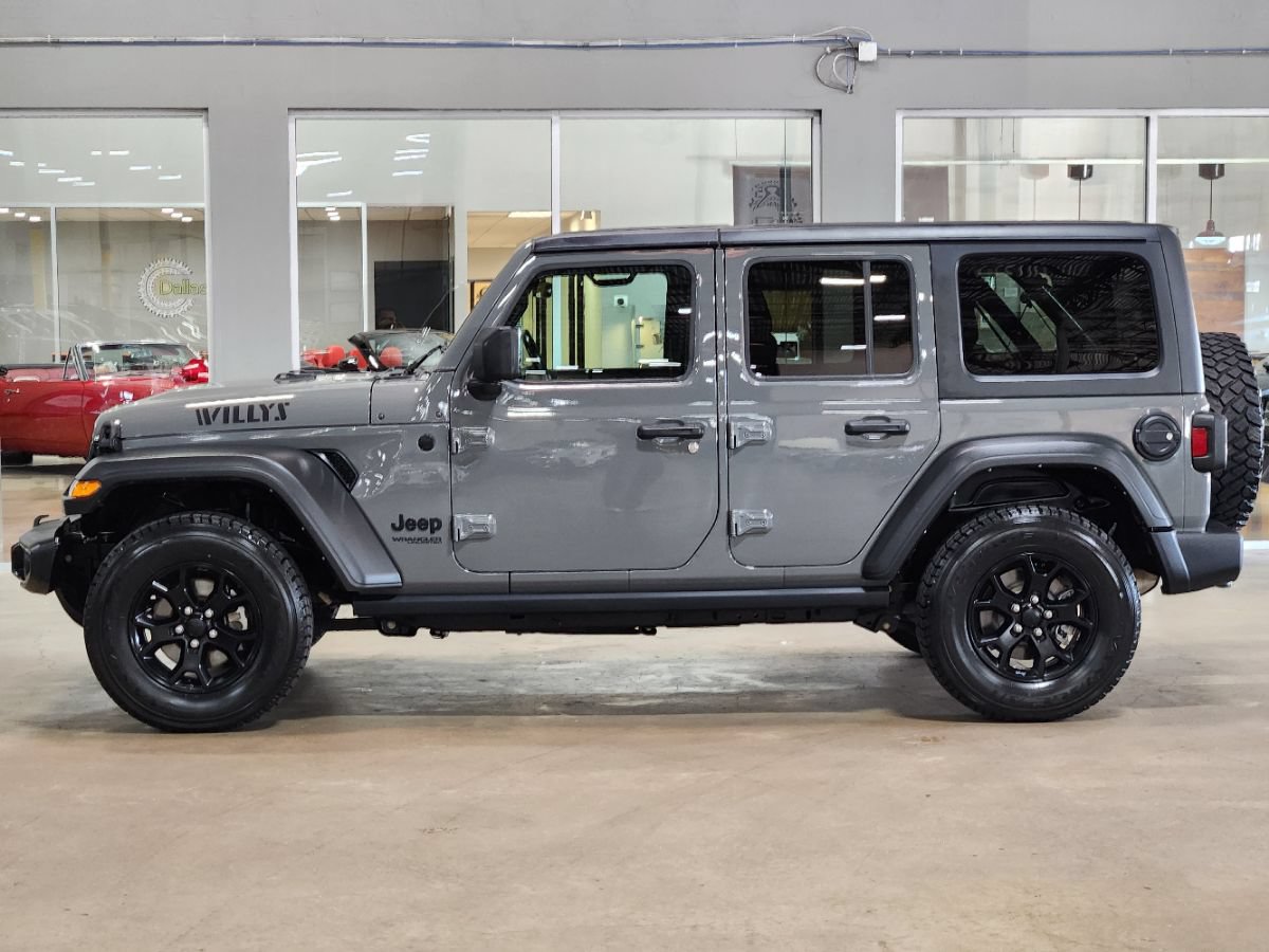 Used 2021 Jeep Wrangler Unlimited Sport AWD/4WD image 6