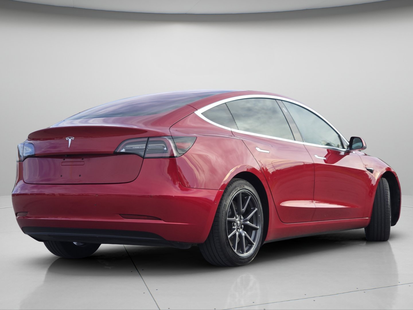 Used 2018 Tesla Model 3 RWD image 22
