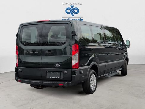 Used 2015 Ford Transit 350 XL image 7