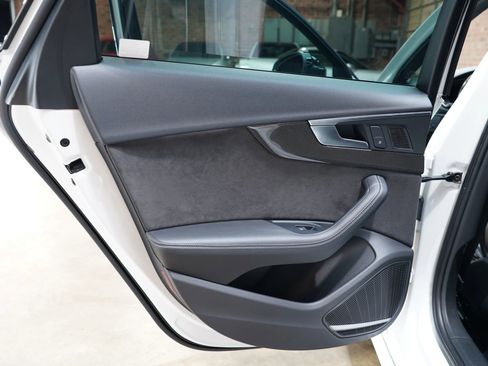 Used 2018 Audi S4 Premium Plus w/ Navigation Package image 43