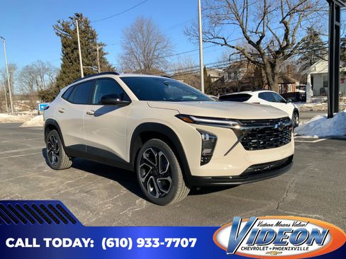 New 2026 Chevrolet Trax RS image 1