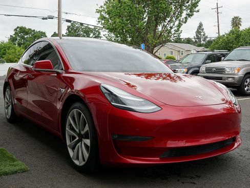 Used 2018 Tesla Model 3 Long Range image 7