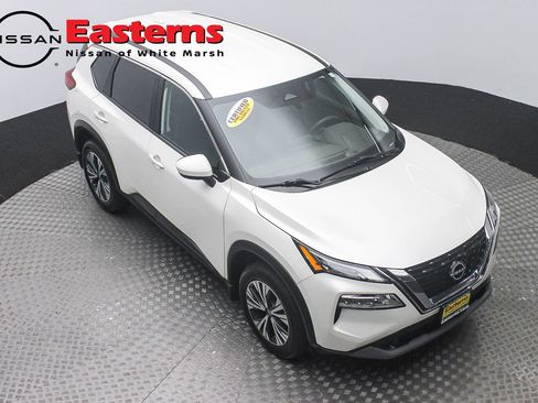 Used 2023 Nissan Rogue SV AWD/4WD image 3