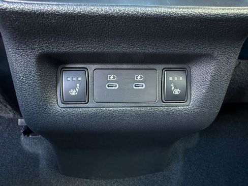 Certified 2025 Nissan Murano Platinum w/ Cargo Package AWD/4WD image 42