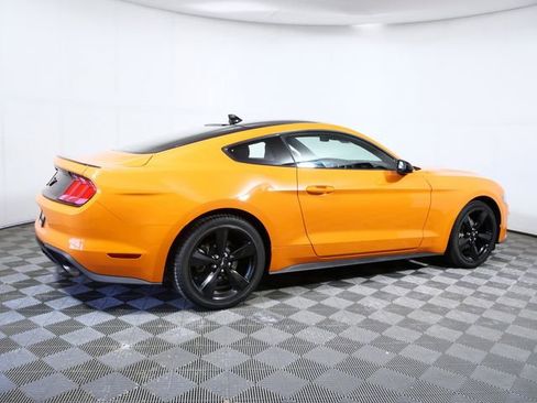 Certified 2021 Ford Mustang Coupe image 8
