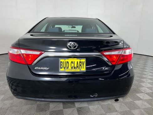 Used 2015 Toyota Camry XLE image 7