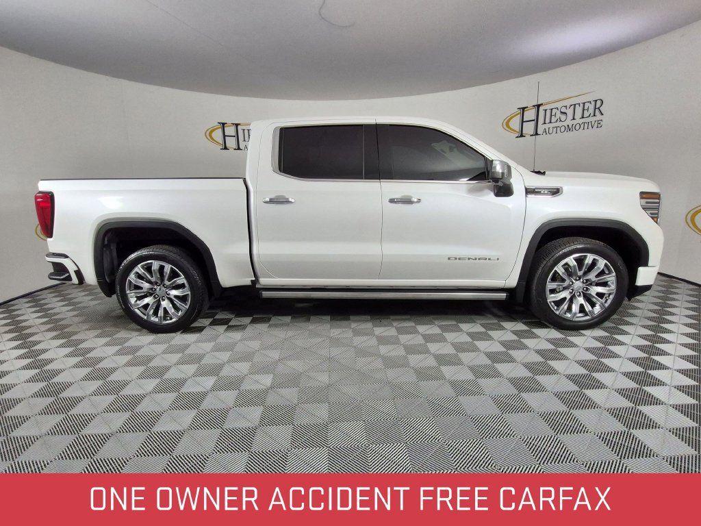 Used 2023 GMC Sierra 1500 Denali w/ Denali Reserve Package AWD/4WD image 3