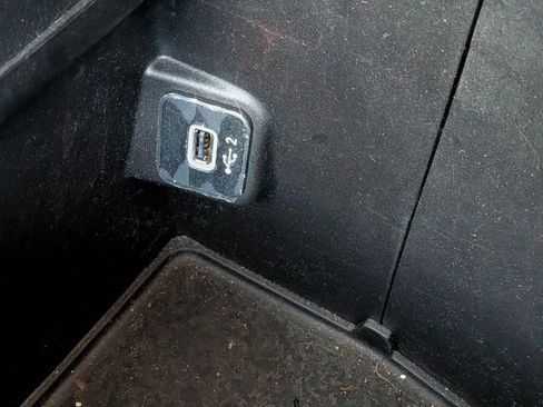 Used 2023 Jeep Gladiator Sport AWD/4WD image 33