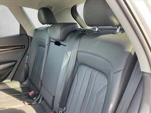 Used 2019 Audi Q5 2.0T Premium image 14