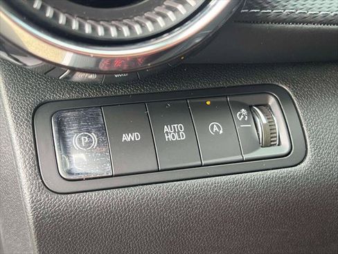 Used 2026 Chevrolet Equinox LT w/ Convenience Package II image 17