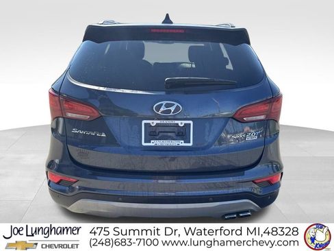Used 2017 Hyundai Santa Fe Sport FWD image 4