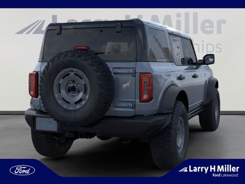 New 2025 Ford Bronco Badlands image 8