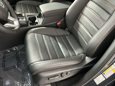 Used 2026 Honda CR-V Sport Touring image 8