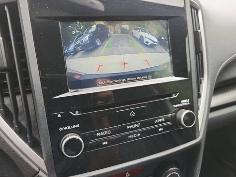Used 2019 Subaru Crosstrek 2.0i Premium AWD/4WD image 24