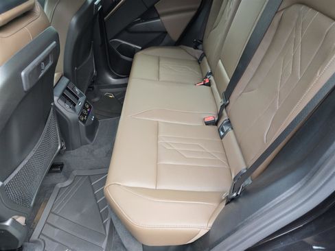 Used 2025 BMW X3 xDrive30i w/ Premium Package image 17