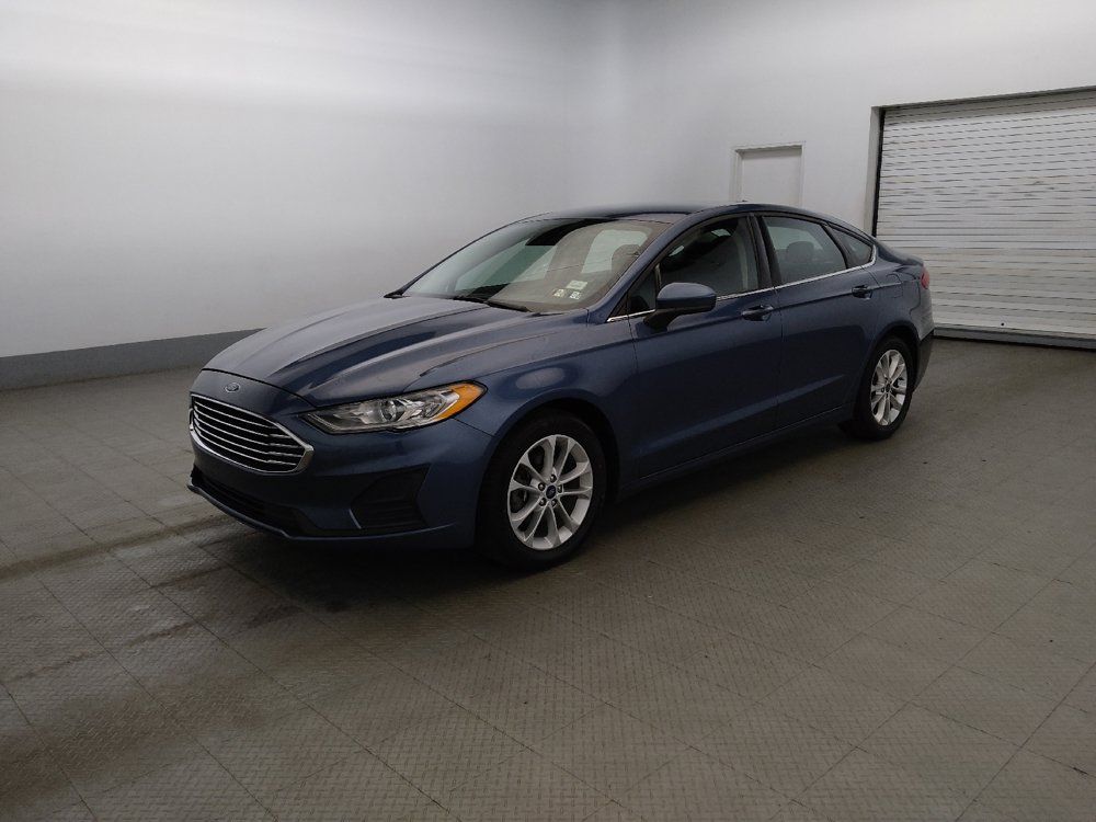 Used 2019 Ford Fusion SE FWD image 2