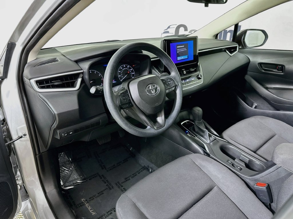 Used 2024 Toyota Corolla LE FWD image 10