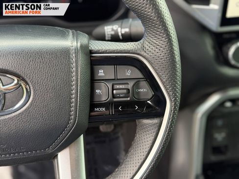 Used 2025 Toyota Tundra Platinum AWD/4WD image 19