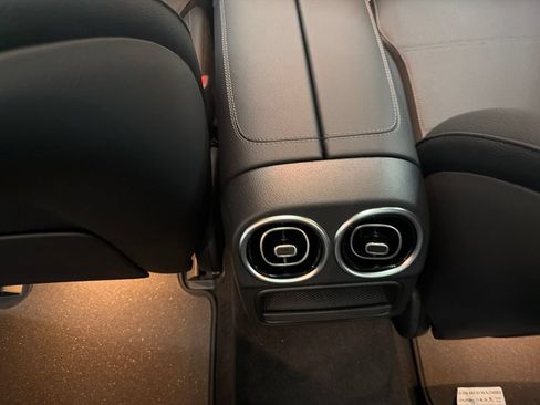 New 2026 Mercedes-Benz C 300 Sedan image 23
