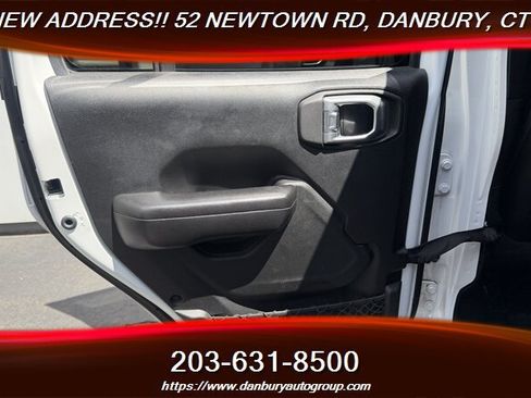 Used 2020 Jeep Wrangler Unlimited Sport AWD/4WD image 26