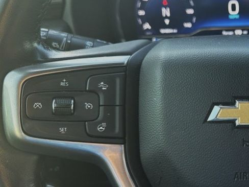 Used 2022 Chevrolet Tahoe LT w/ Luxury Package AWD/4WD image 14