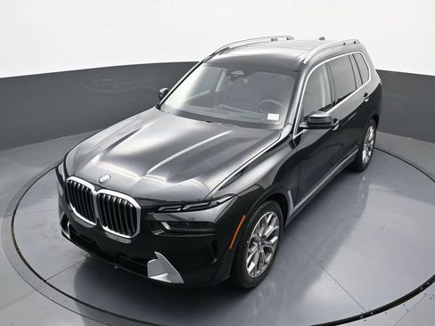 New 2026 BMW X7 xDrive40i w/ Premium Package image 37
