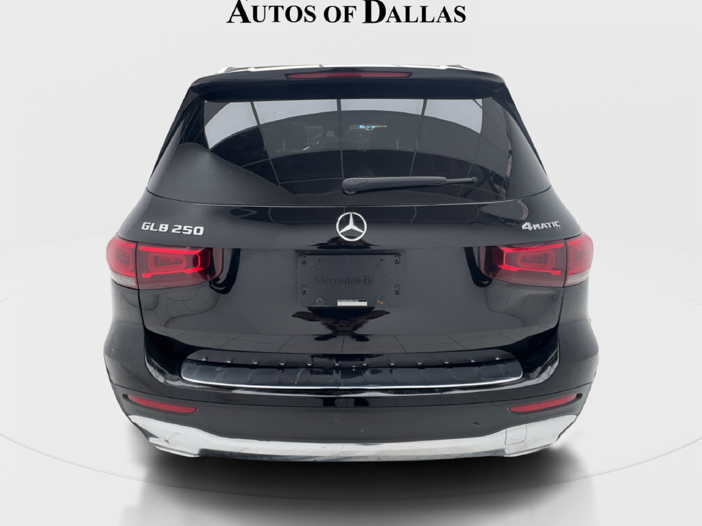 Used 2022 Mercedes-Benz GLB 250 4MATIC w/ Premium Package Lite image 10